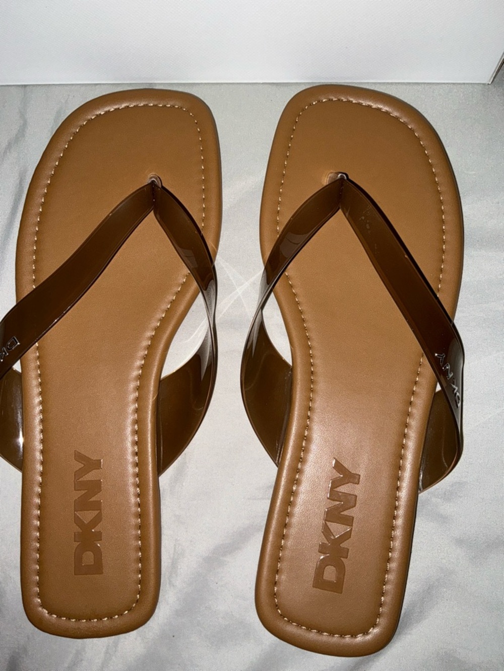 DKNY Brown Patent Thong Sandals - Picture 3 of 3